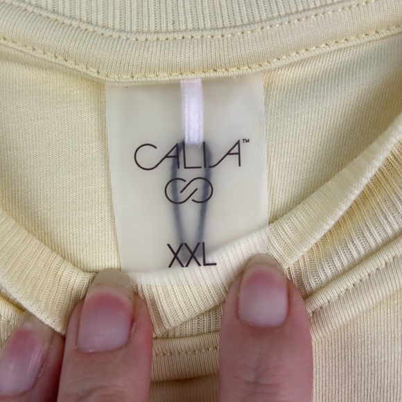 Calia by Carrie Underwood Women's Twist Crop Tee Yellow Women's Size XXL NWT - Picture 2 of 6